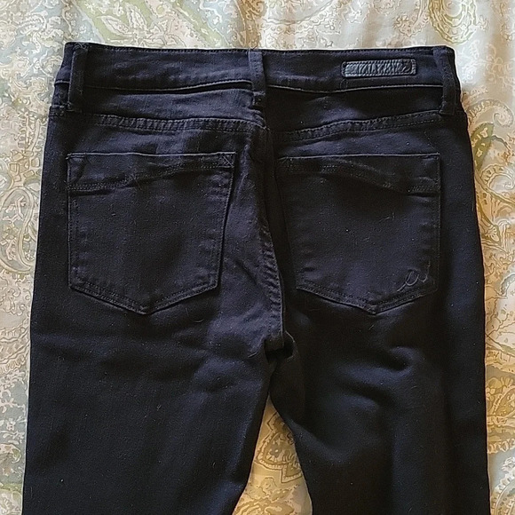 EXPRESS Mid-Rise Distressed Jegging - Picture 7 of 8